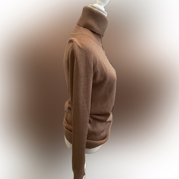 Dolce and Gabbana Turtleneck Virgin Wool size 40 or US size 4 - Picture 2 of 7